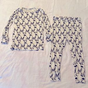 Kate Quinn pajama set